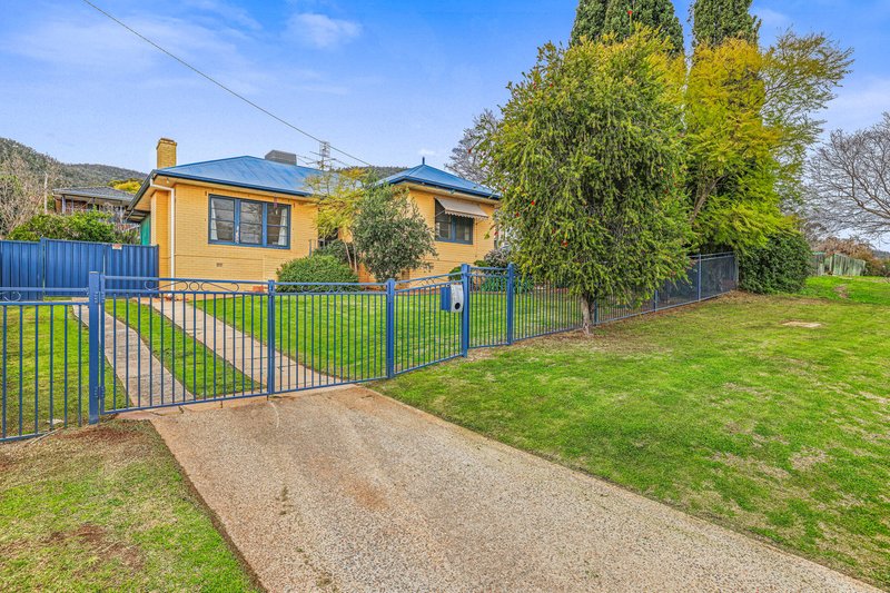 Photo - 152 Napier Street, Tamworth NSW 2340 - Image 2