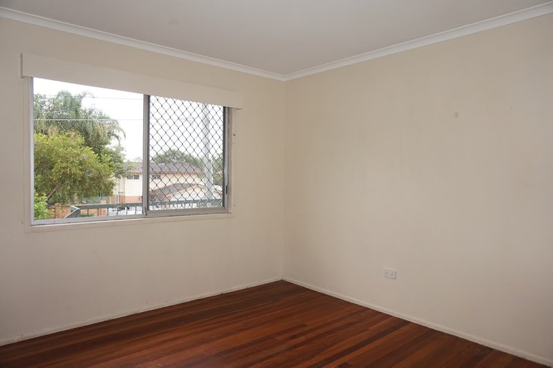 Photo - 152 North Road, Woodridge QLD 4114 - Image 7