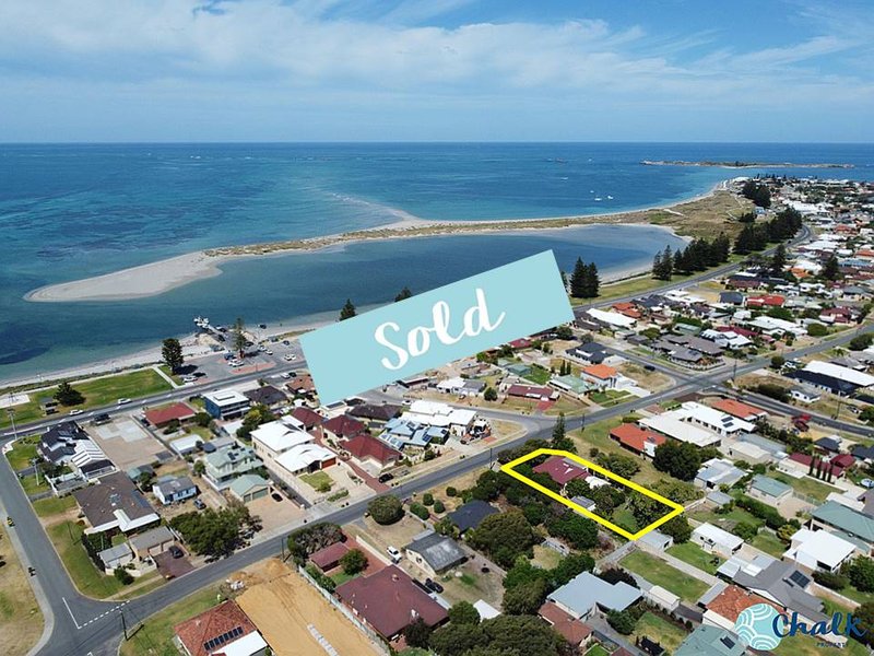 152 Penguin Road, Safety Bay WA 6169