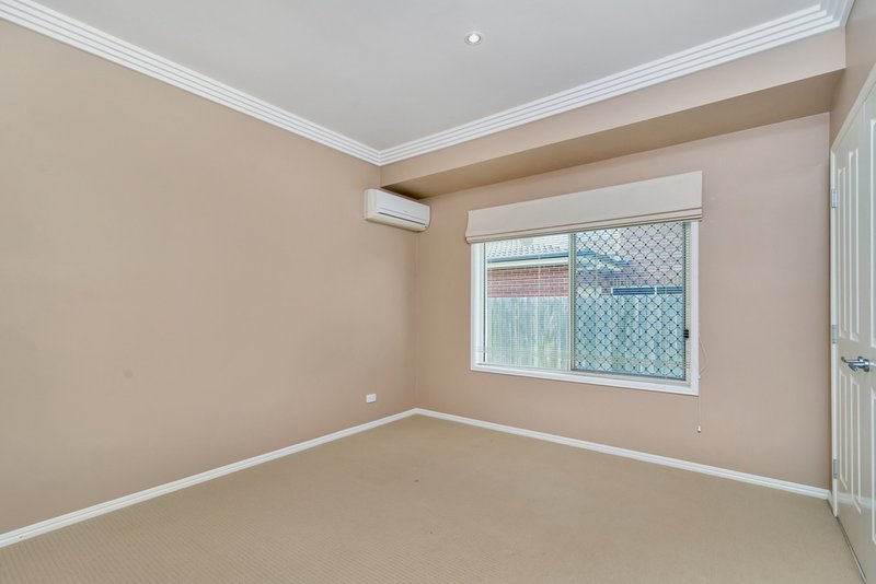 Photo - 152 Rowbotham Street, Rangeville QLD 4350 - Image 12