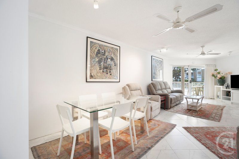 Photo - 15/2 Serenity Close, Noosa Heads QLD 4567 - Image 10