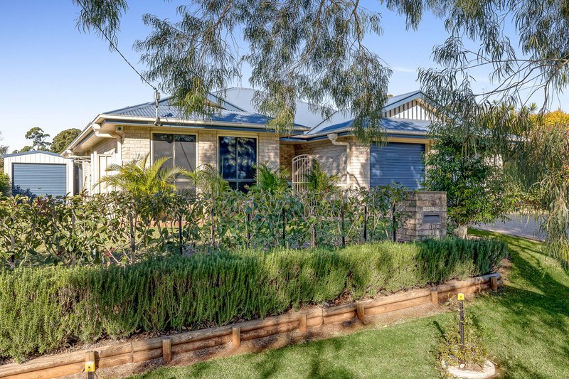 Photo - 152 Tor Street, Rockville QLD 4350 - Image 22