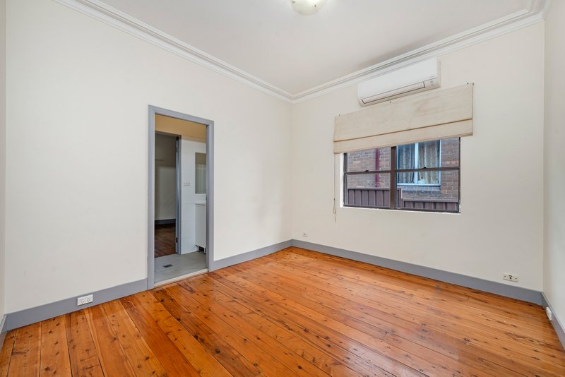 Photo - 152 Woniora Road, South Hurstville NSW 2221 - Image 6