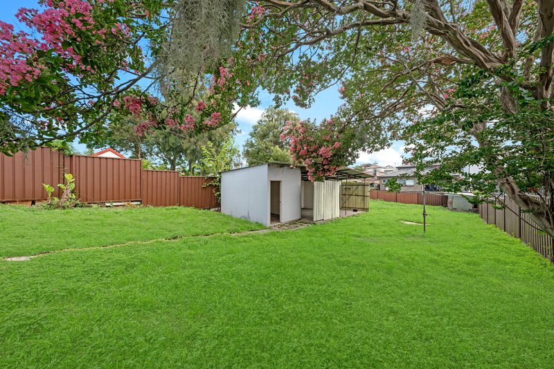 Photo - 152 Woniora Road, South Hurstville NSW 2221 - Image 10