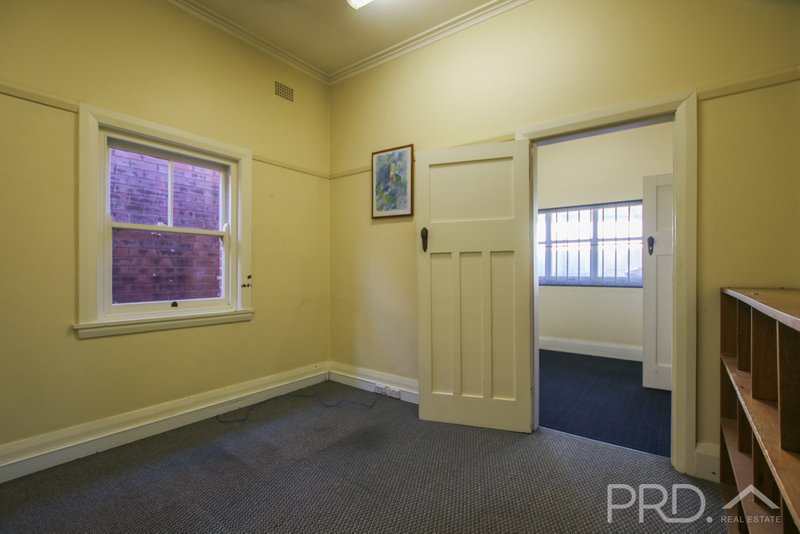 Photo - 152 Wynyard Street, Tumut NSW 2720 - Image 6