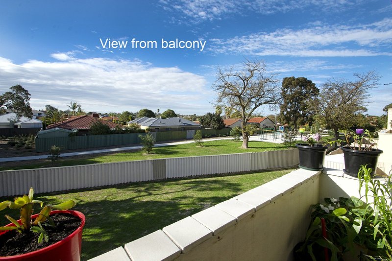 Photo - 15/205 North Beach Drive, Tuart Hill WA 6060 - Image 3