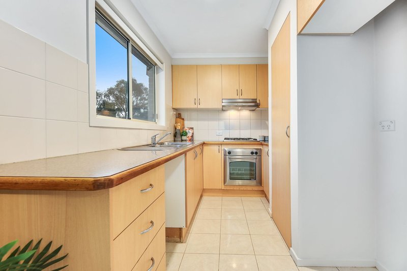 Photo - 15/21 Graham-Michele Place, Keysborough VIC 3173 - Image 2