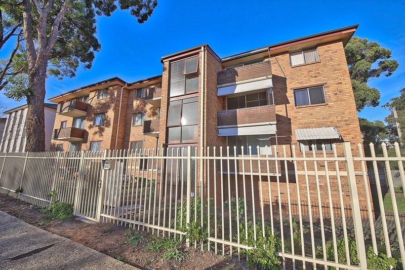 15/21 Lachlan Street, Liverpool NSW 2170