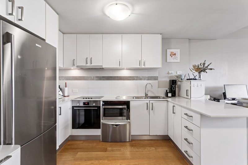 Photo - 15/21 Rowland Street, Subiaco WA 6008 - Image 3