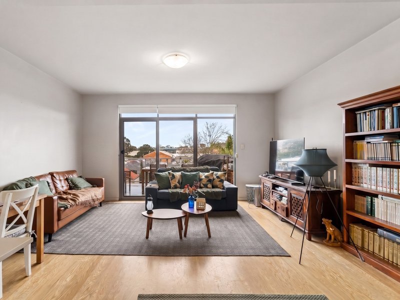 Photo - 15/21 Rowland Street, Subiaco WA 6008 - Image 4