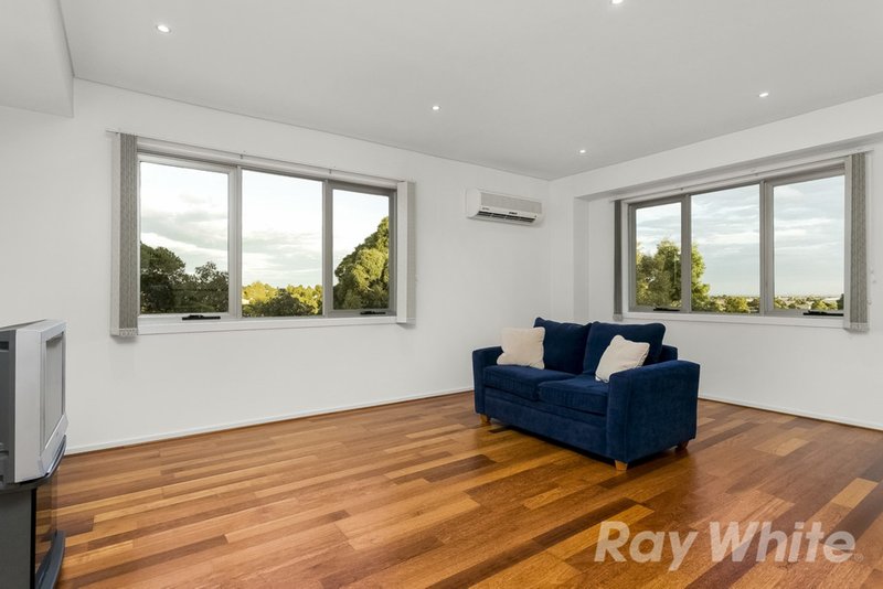 Photo - 15/213 Normanby Road, Notting Hill VIC 3168 - Image 3