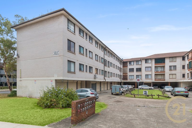 15/22-24 Remembrance Avenue, Warwick Farm NSW 2170