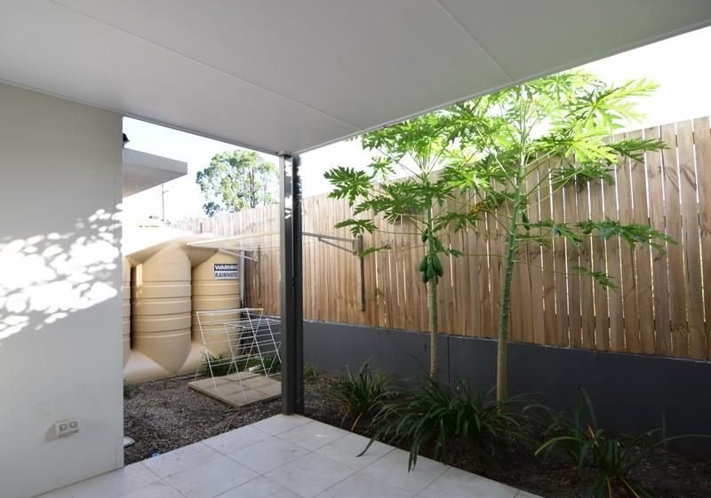 Photo - 15/22 Careel Close, Helensvale QLD 4212 - Image 10
