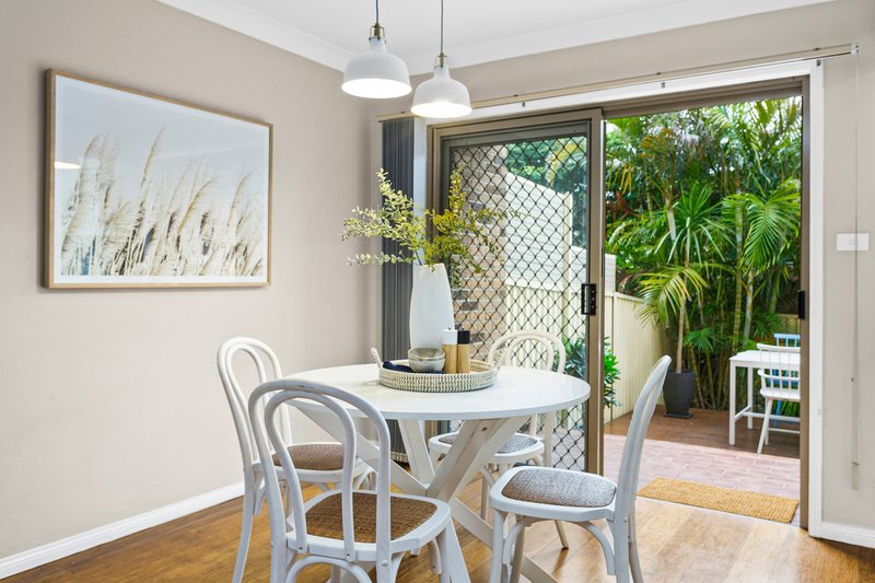 Photo - 15/23-27 Campbell Street, Woonona NSW 2517 - Image 5