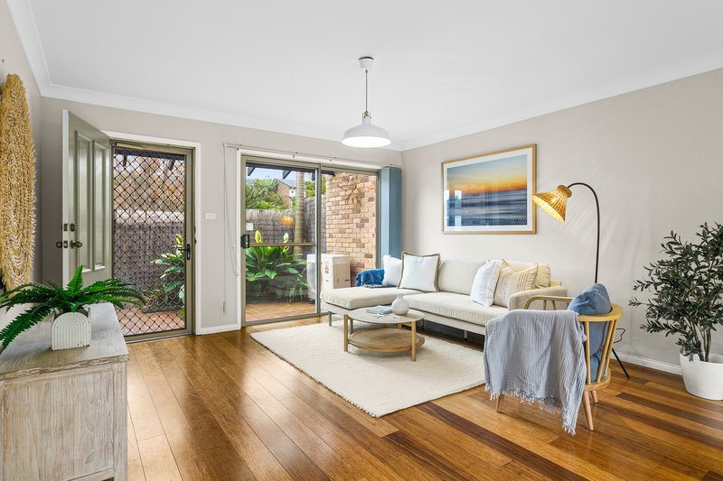 Photo - 15/23-27 Campbell Street, Woonona NSW 2517 - Image 6