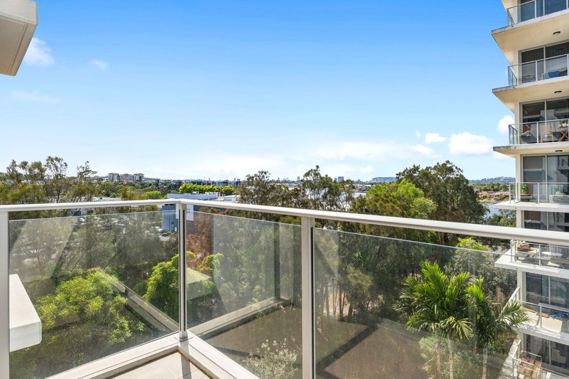 Photo - 152/33 Lakefront Crescent, Varsity Lakes QLD 4227 - Image 12