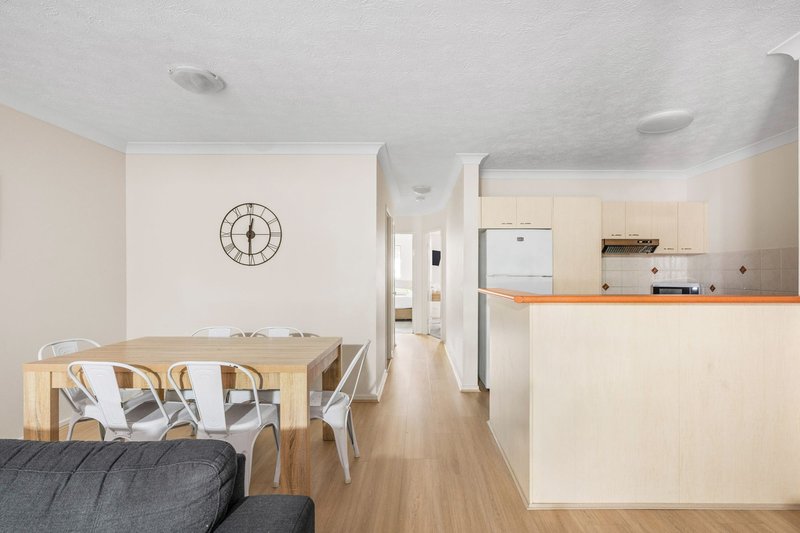 Photo - 15/2342-2358 Gold Coast Highway, Mermaid Beach QLD 4218 - Image 4