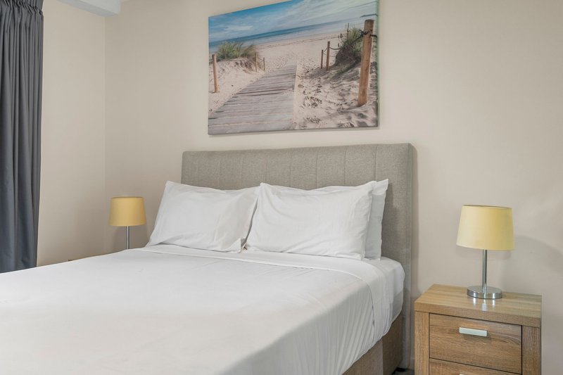 Photo - 15/2342-2358 Gold Coast Highway, Mermaid Beach QLD 4218 - Image 7