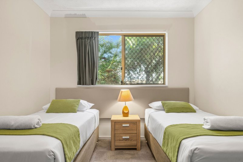 Photo - 15/2342-2358 Gold Coast Highway, Mermaid Beach QLD 4218 - Image 9