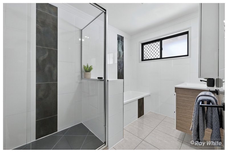 Photo - 15/249 Mason Street, Koongal QLD 4701 - Image 14