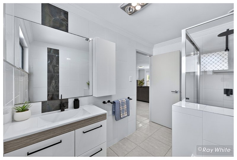 Photo - 15/249 Mason Street, Koongal QLD 4701 - Image 15