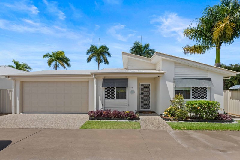 Photo - 15/25-67 Pialba Burrum Heads Road, Pialba QLD 4655 - Image 1