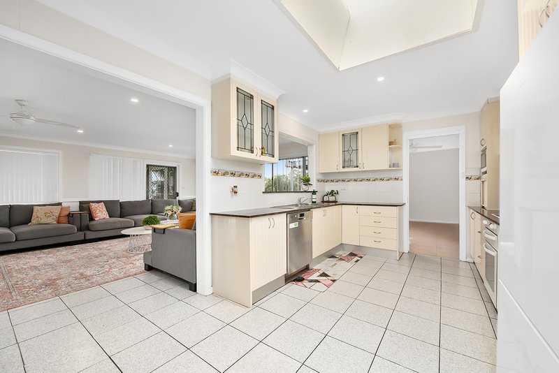 Photo - 1525 The Northern Road, Bringelly NSW 2556 - Image 12