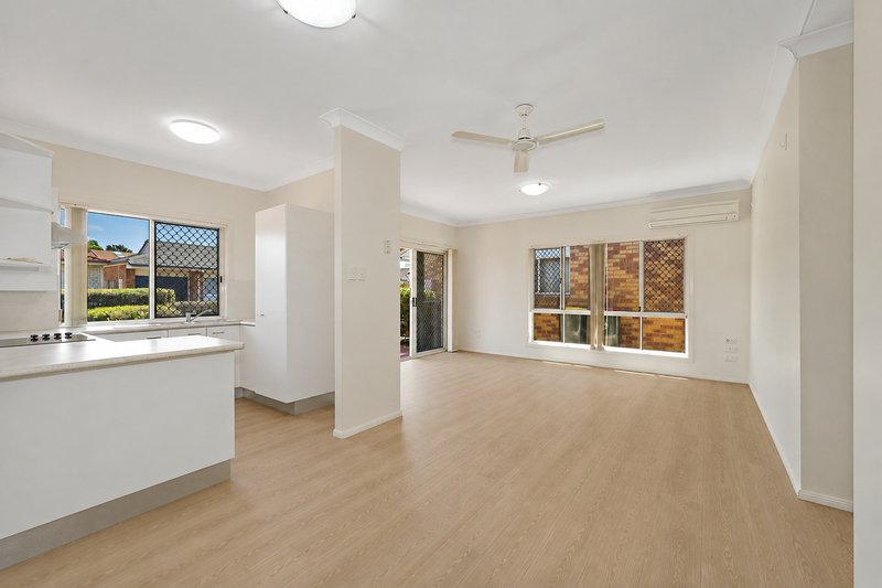 Photo - 15/26 Stay Place, Carseldine QLD 4034 - Image 3