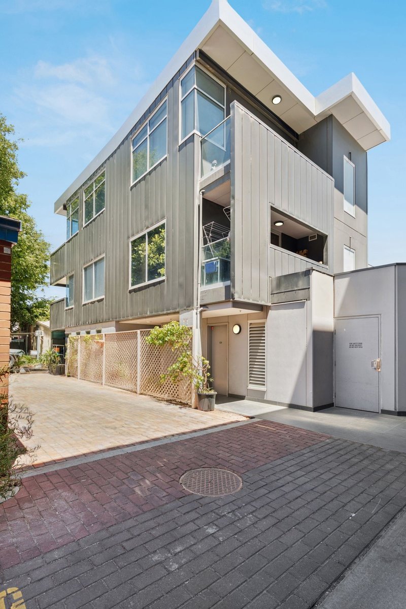 Photo - 15/271-281 Gouger Street, Adelaide SA 5000 - Image 7