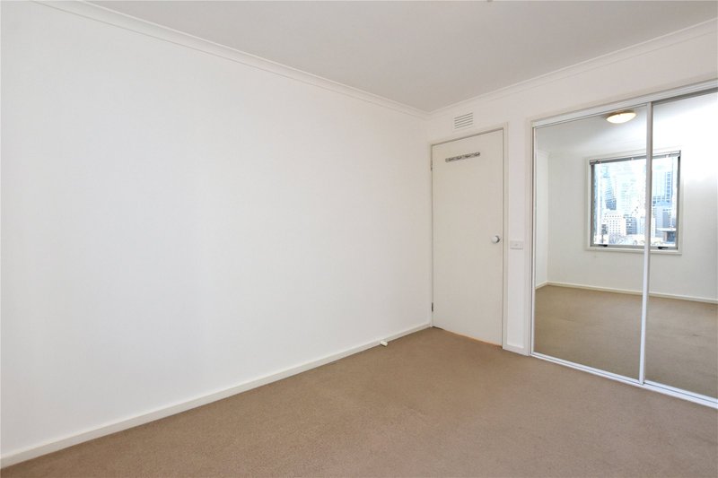 Photo - 152/88 Southbank Boulevard, Southbank VIC 3006 - Image 5