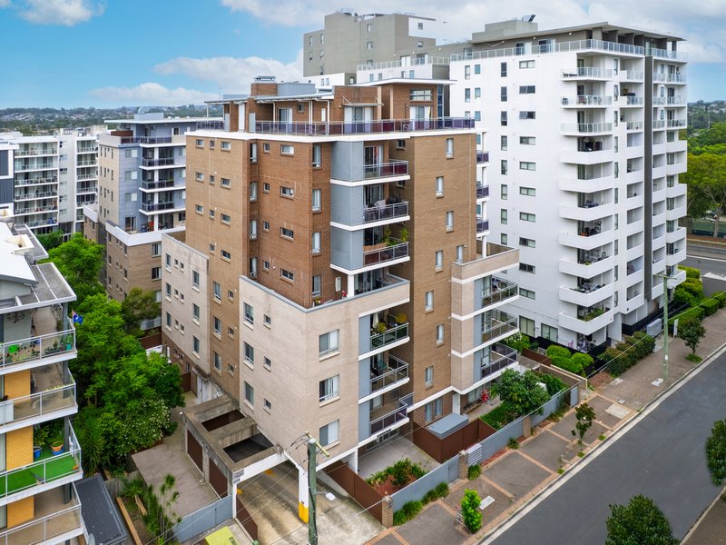 15/3-5 Browne Parade, Warwick Farm NSW 2170