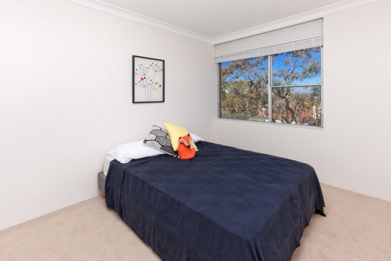 Photo - 15/3-7 Bariston Avenue, Cremorne NSW 2090 - Image 9