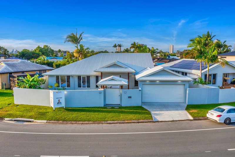 153 Acanthus Avenue, Burleigh Waters QLD 4220