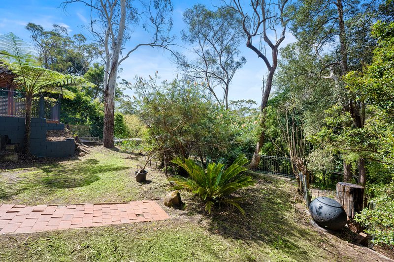 Photo - 153 Dartford Road, Thornleigh NSW 2120 - Image 17