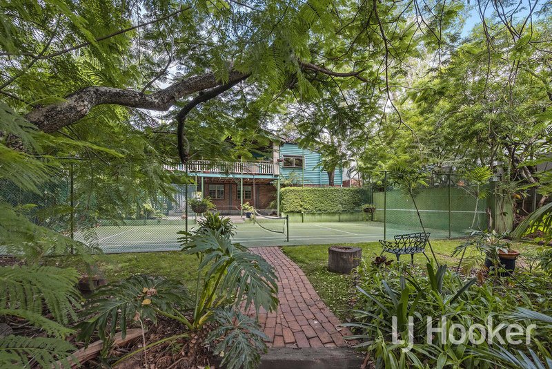 Photo - 153 Ekibin Road East , Tarragindi QLD 4121 - Image 18