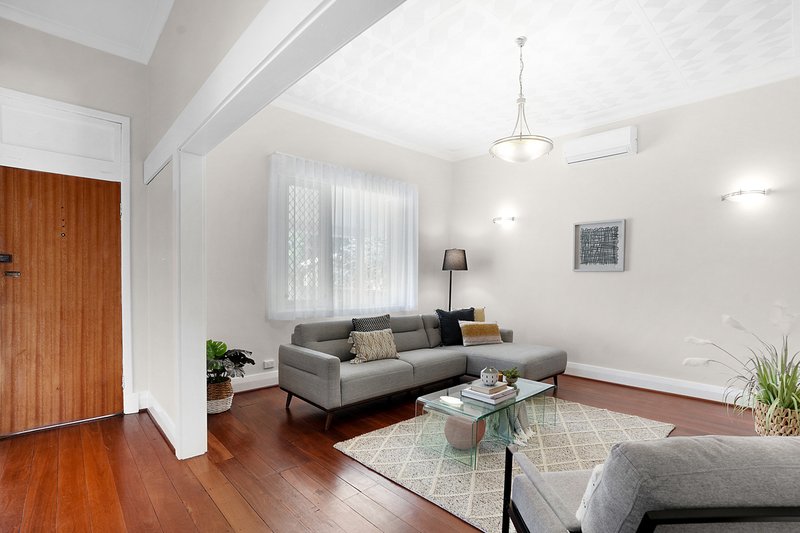 Photo - 153 Flinders Street, Mount Hawthorn WA 6016 - Image 5