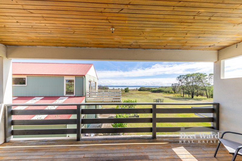 Photo - 153 Gravelly Point Road, Raymond Island VIC 3880 - Image 25