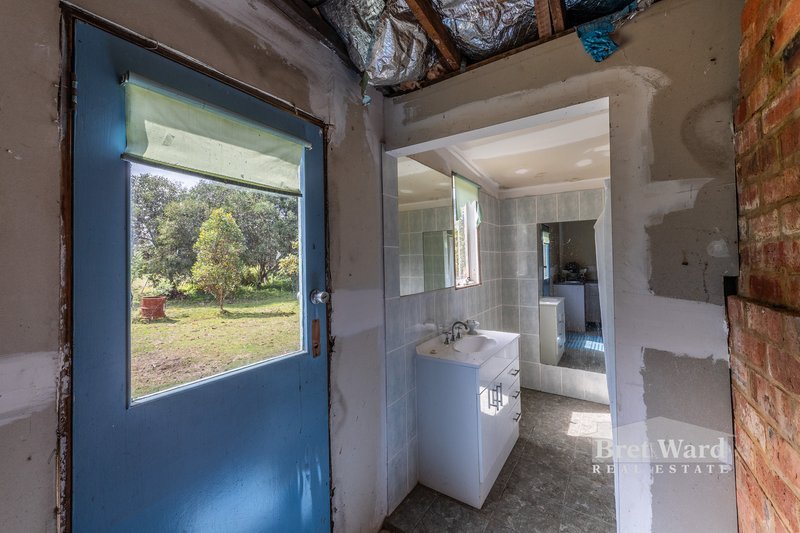 Photo - 153 Gravelly Point Road, Raymond Island VIC 3880 - Image 35