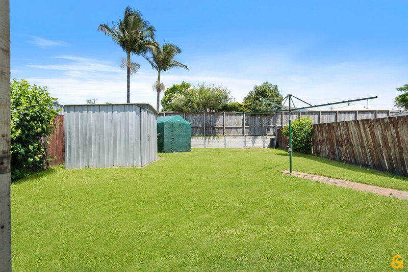 Photo - 153 Henry Street, Wynnum QLD 4178 - Image 10