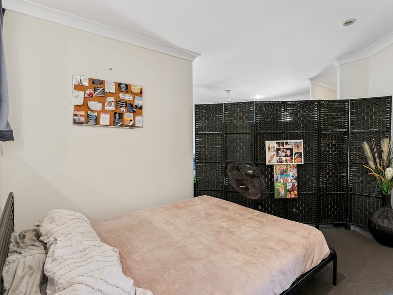 Photo - 153 Ibis Boulevard, Eli Waters QLD 4655 - Image 11