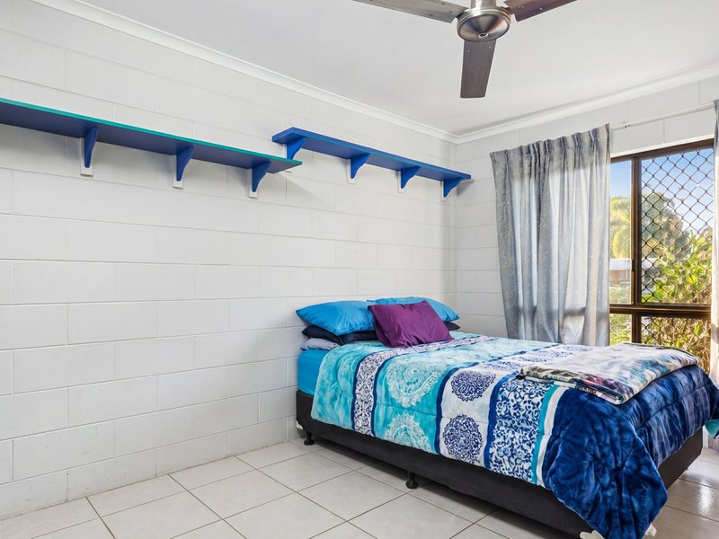 Photo - 153 Loridan Drive, Brinsmead QLD 4870 - Image 7