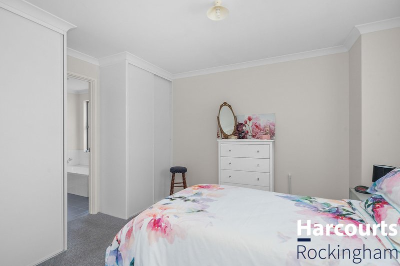 Photo - 1/53 Moreton Crescent, Warnbro WA 6169 - Image 7