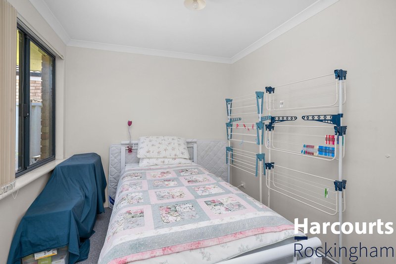 Photo - 1/53 Moreton Crescent, Warnbro WA 6169 - Image 10