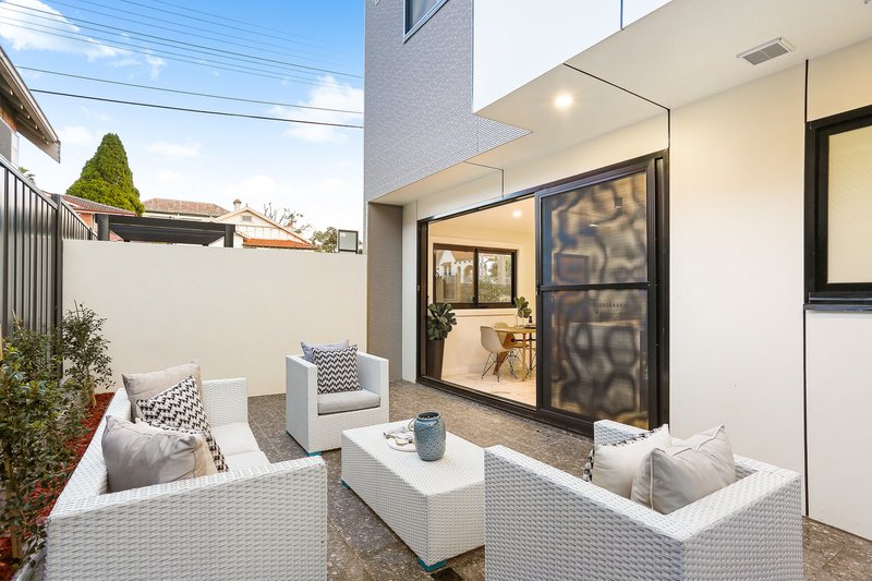 Photo - 1/53 Nicholson Street, Burwood NSW 2134 - Image 12