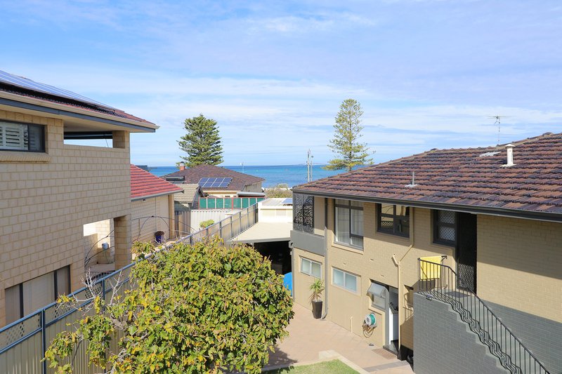 Photo - 153 Penguin Road, Safety Bay WA 6169 - Image 25