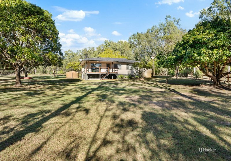 Photo - 153 Pine Crescent, Esk QLD 4312 - Image 1