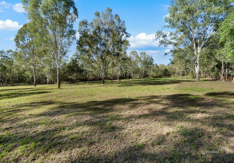 Photo - 153 Pine Crescent, Esk QLD 4312 - Image 17