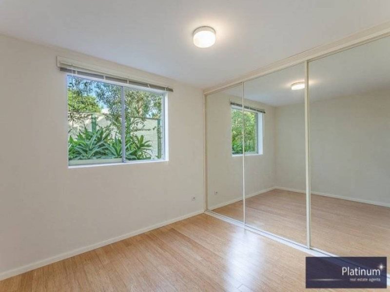 Photo - 1/53 Redman Road, Dee Why NSW 2099 - Image 4