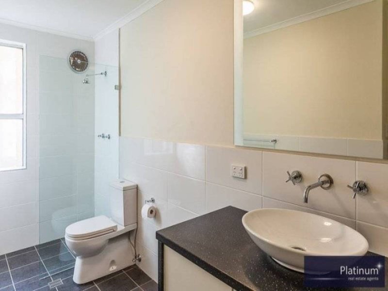 Photo - 1/53 Redman Road, Dee Why NSW 2099 - Image 5