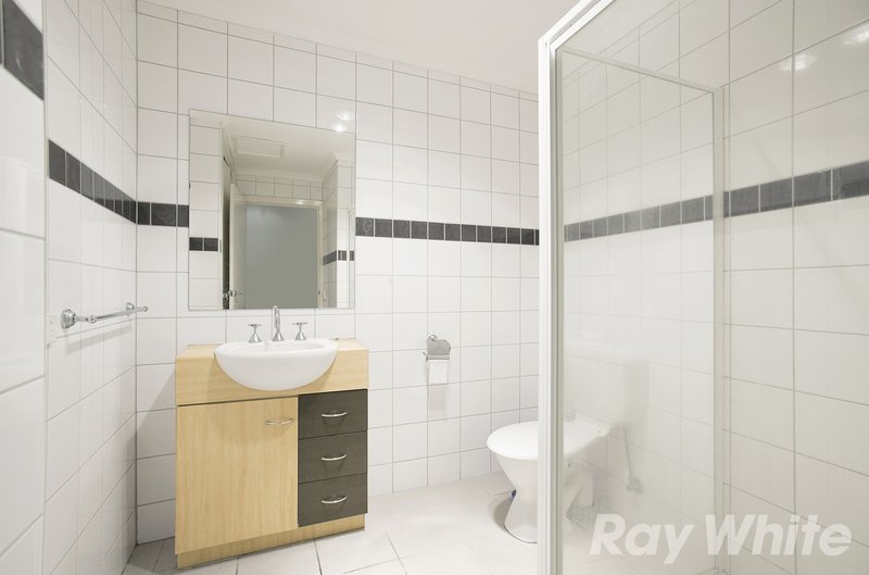 Photo - 15/3 Rusden Place, Notting Hill VIC 3168 - Image 5